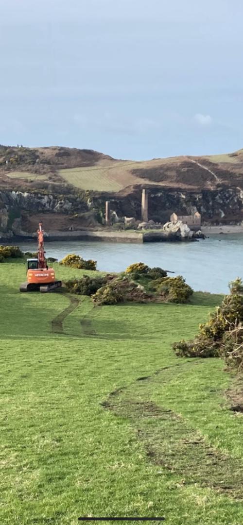 Direct acces to the Anglesey costal path